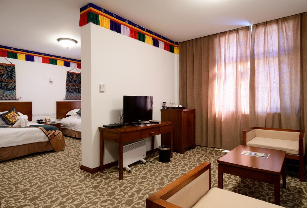 High Mountain Resort-Deqin Deqen Rom bilde